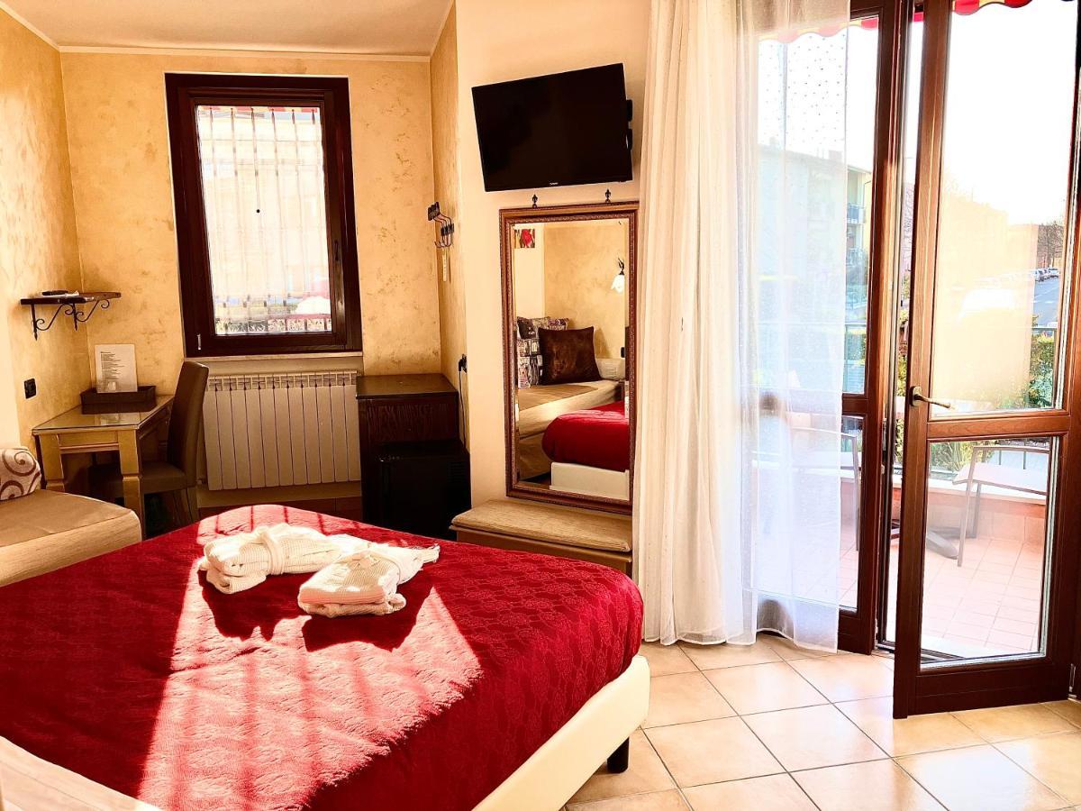 B&B Desenzano Paradise Desenzano del Garda Ngoại thất bức ảnh